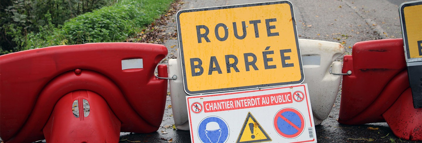 Autorisations d'interventions sur les routes départementales ©CURIOS-adobestock_1056983882 Autorisations d'interventions sur les routes départementales ©CURIOS-adobestock_1056983882